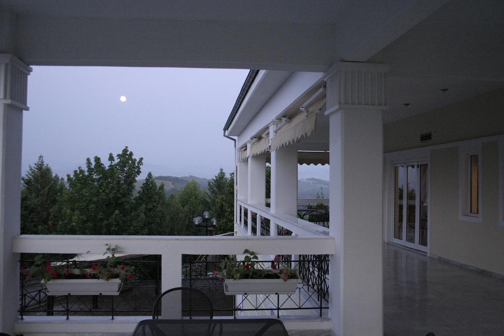 Hotel Αchillion Grevená Habitación foto